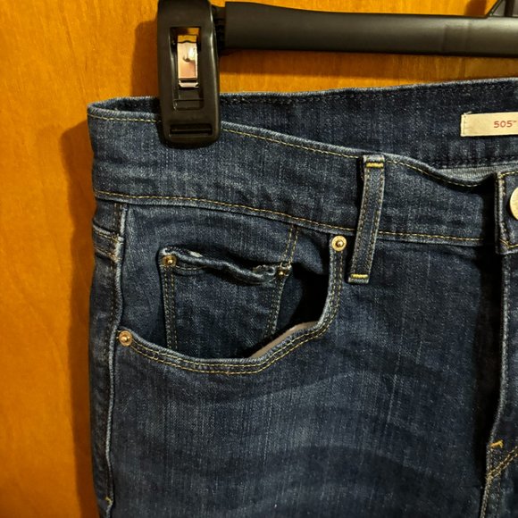 LEVI STRAUSS & CO. 505 Straight leg jeans size 6 - Picture 3 of 11